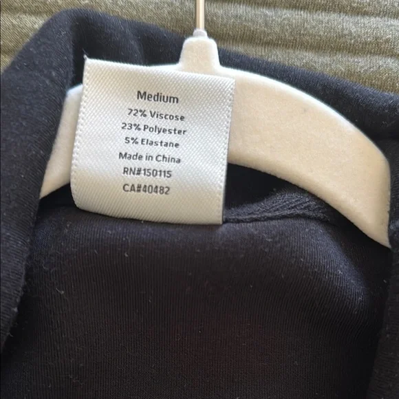 Varley Anset Jacket, size Medium - Picture 8 of 10